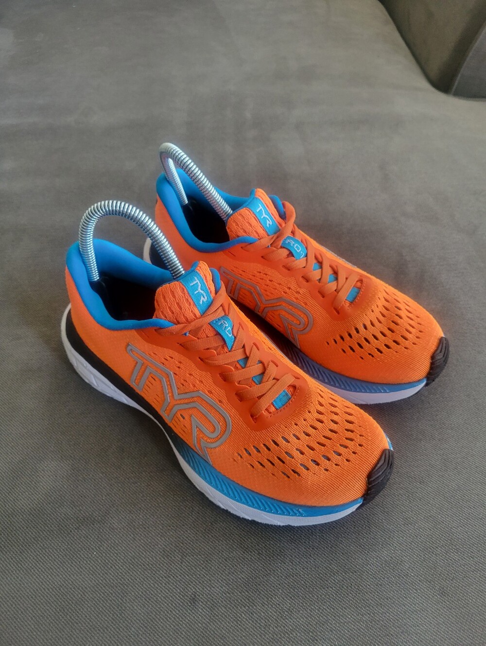 TYR RD-1 Runner (Womens 6.5)  Road Running Shoes Sneakers Orange Blue